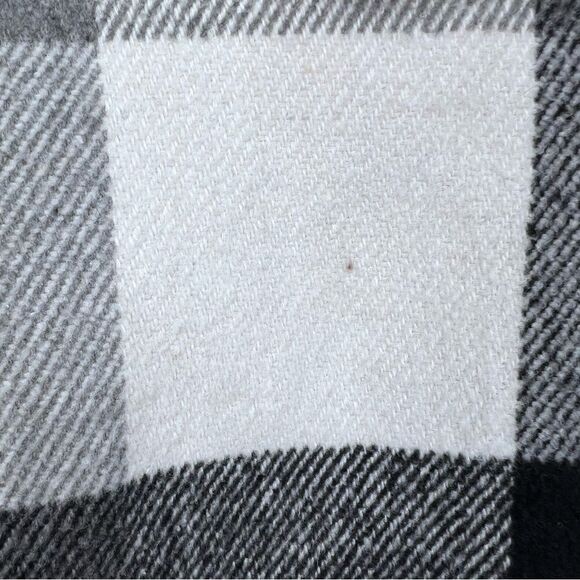 Black & White Buffalo Plaid Shacket Size S - Picture 12 of 16